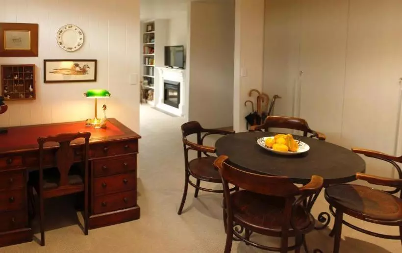 Mulberry House B&b