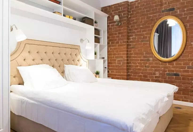 پانسیون Kristen House