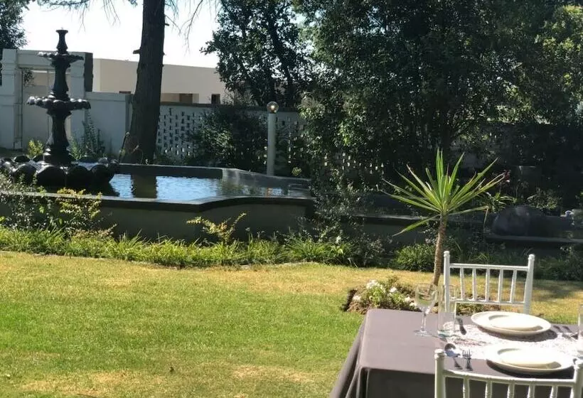 پانسیون Mcbest Guest House