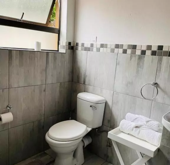 ペンション Pari Guest House