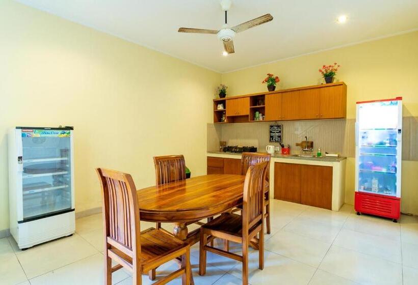 펜션 Sakura Guesthouse