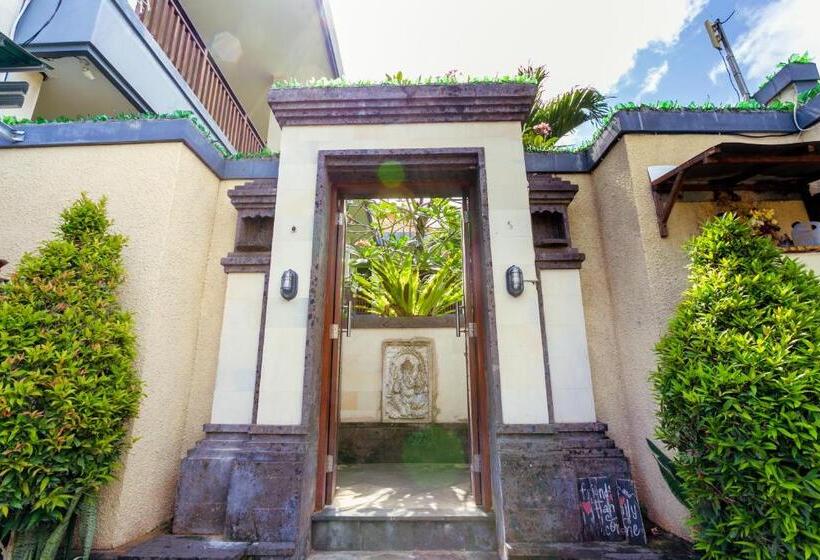 펜션 Sakura Guesthouse