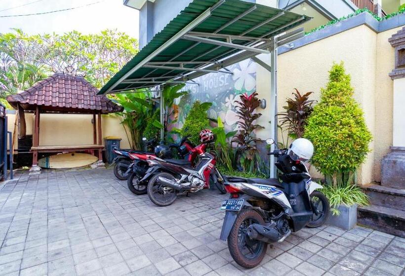 펜션 Sakura Guesthouse