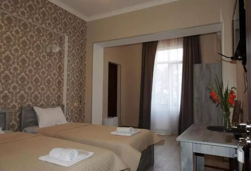 پانسیون White Hotel Guesthouse