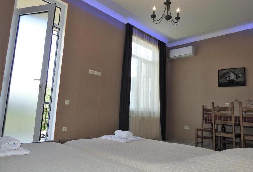 پانسیون White Hotel Guesthouse