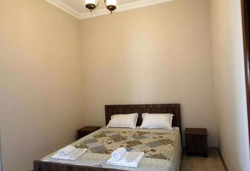 پانسیون White Hotel Guesthouse