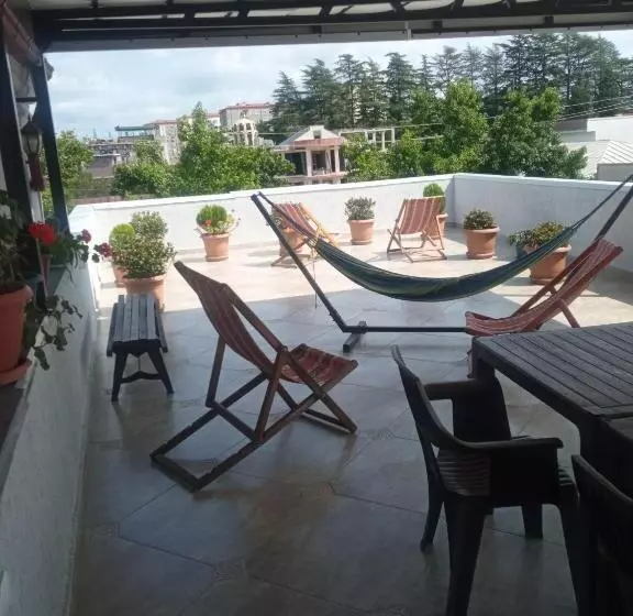 پانسیون White Hotel Guesthouse