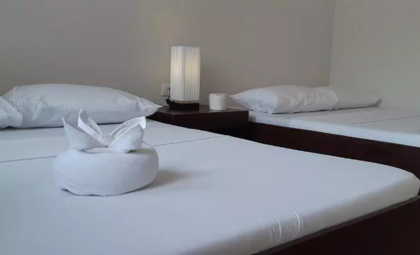 ペンション Anaya Beach Resort
