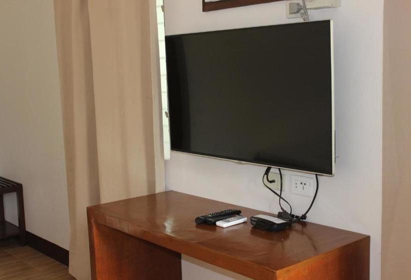 פנסיון Anaya Beach Resort