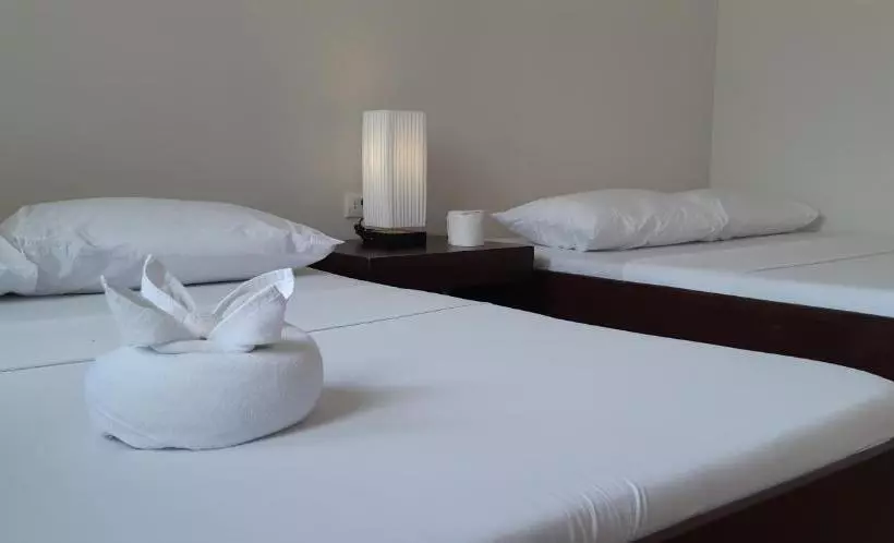 ペンション Anaya Beach Resort