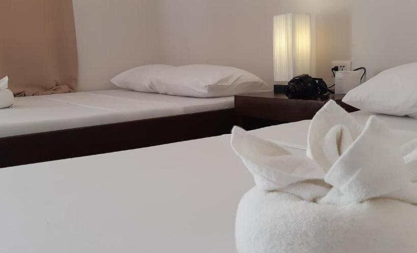 פנסיון Anaya Beach Resort