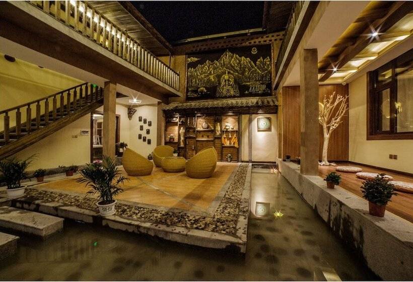 بنسيون Blossom Dynasty Inn