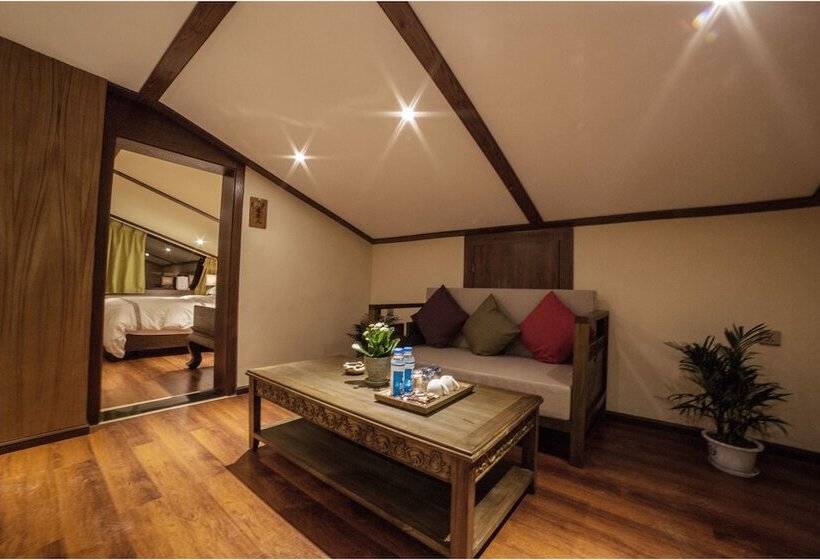 بنسيون Blossom Dynasty Inn