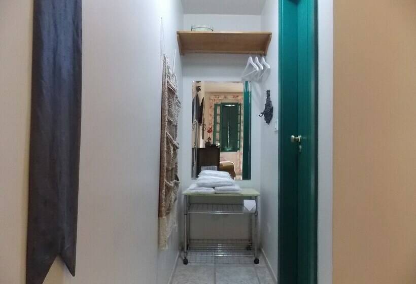 پانسیون Pousada Amoedo