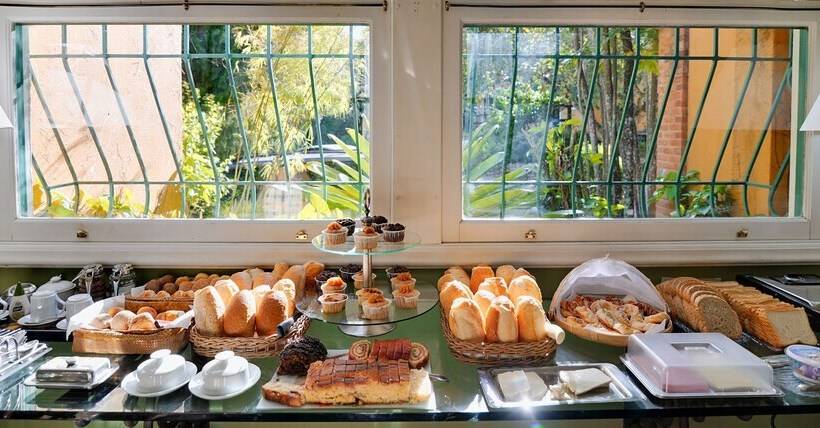 پانسیون Pousada Amoedo