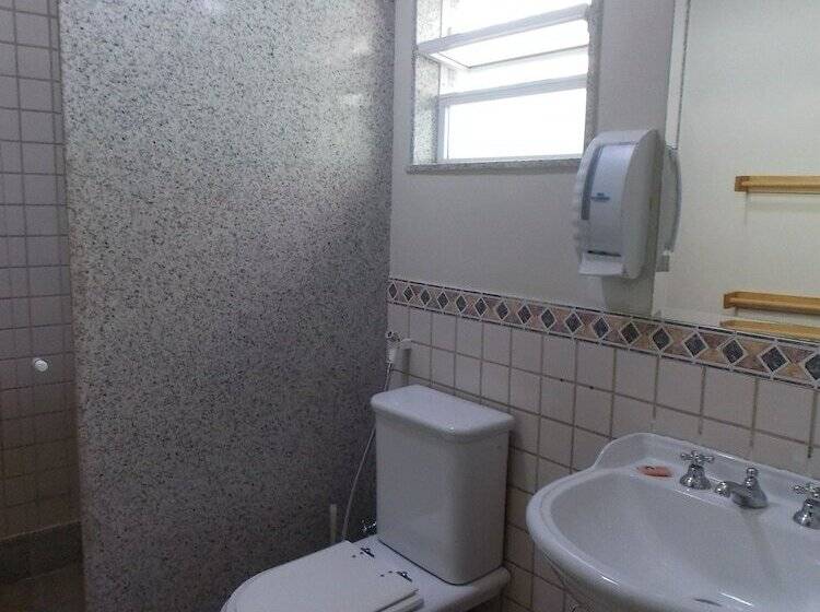 پانسیون Pousada Amoedo