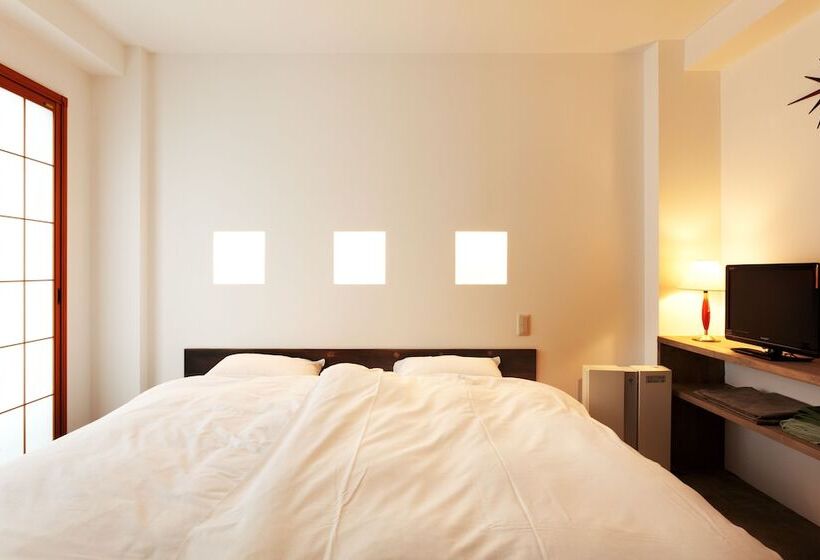 הוסטל Yukkura Inn