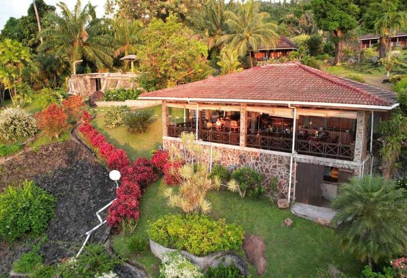 Lumbalumba Resort   Manado