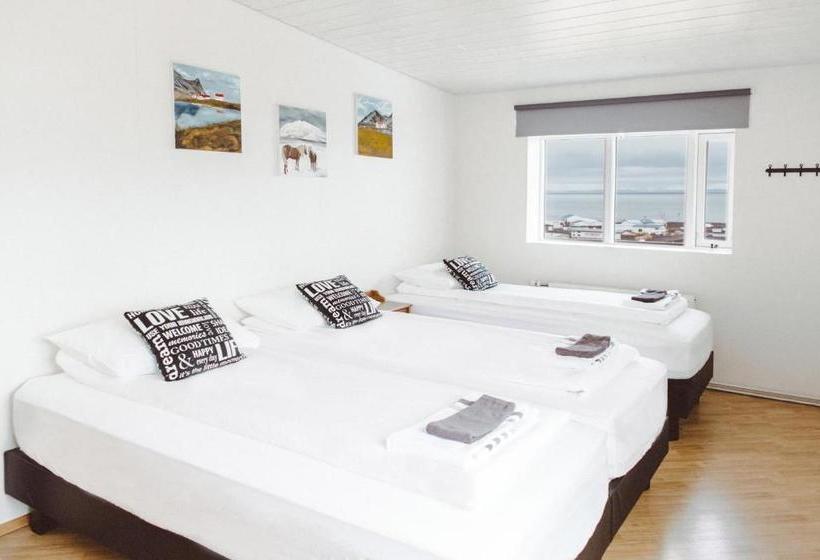 پانسیون Gisting Og Gallerí