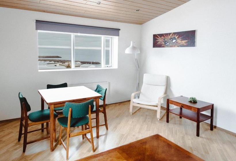 پانسیون Gisting Og Gallerí