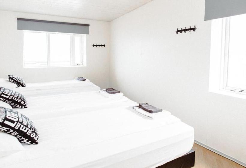 پانسیون Gisting Og Gallerí