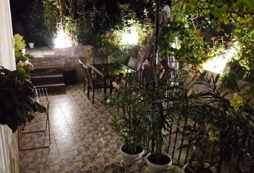 Pensão Georgievi Guest House