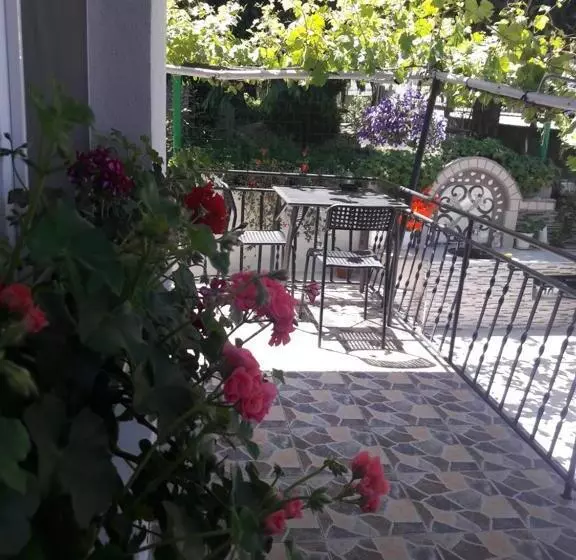 ペンション Georgievi Guest House