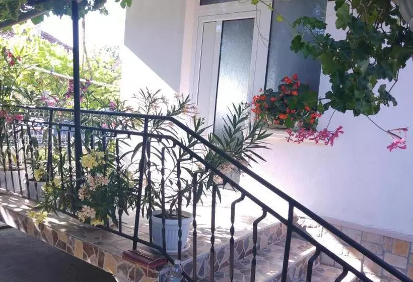 ペンション Georgievi Guest House