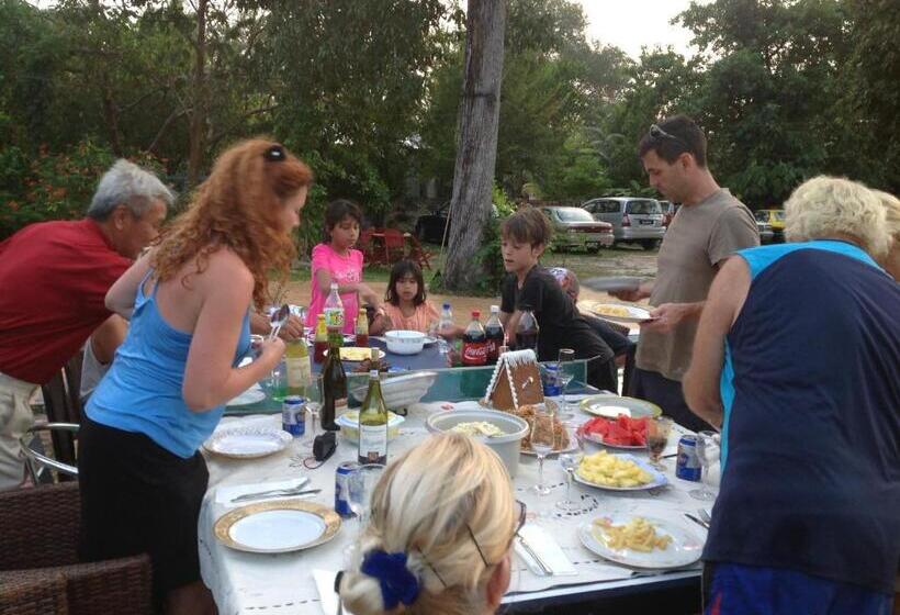 膳宿费 Sleepy Hollow Villa