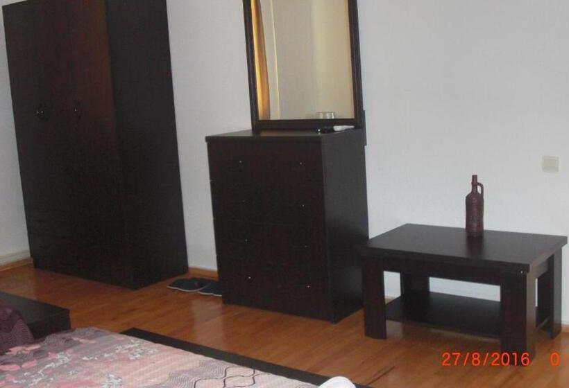 پانسیون Villa House Georgia