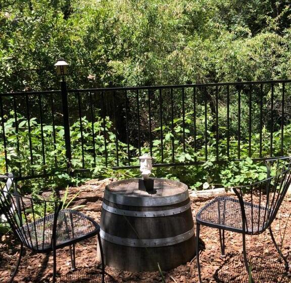 旅馆 Glen Ellen Inn Secret Cottages