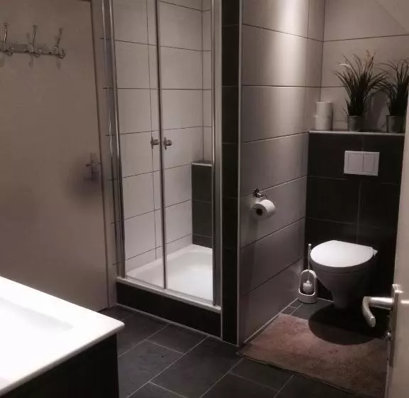 هتل De Distelhoeve