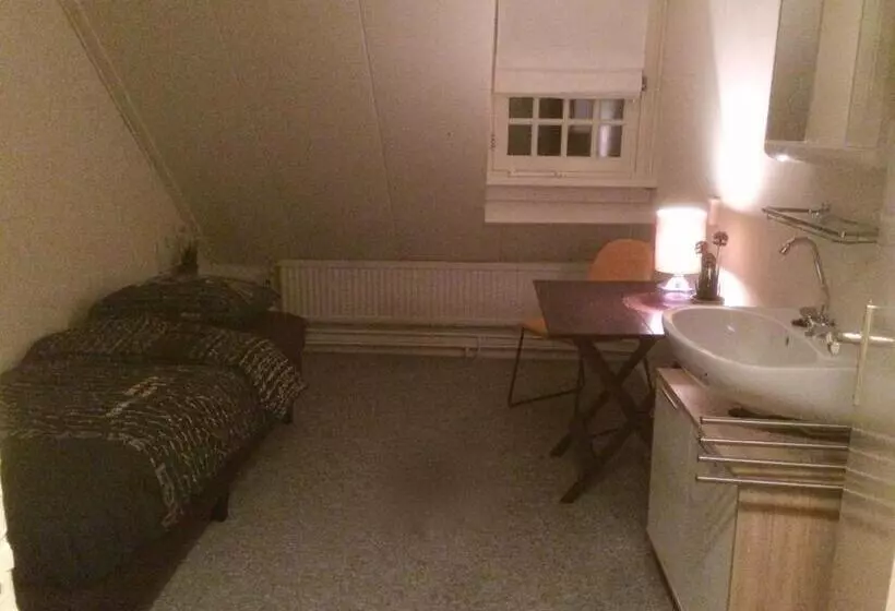 هتل De Distelhoeve