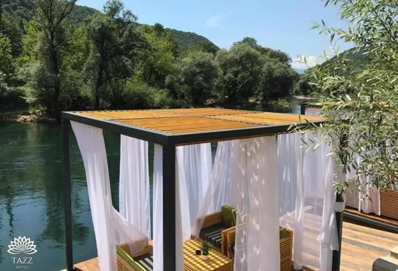 هتل Tazz   River Front Oasis Collection