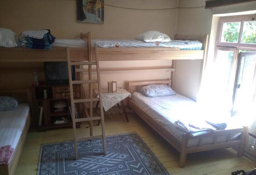 ペンション At Home Hostel