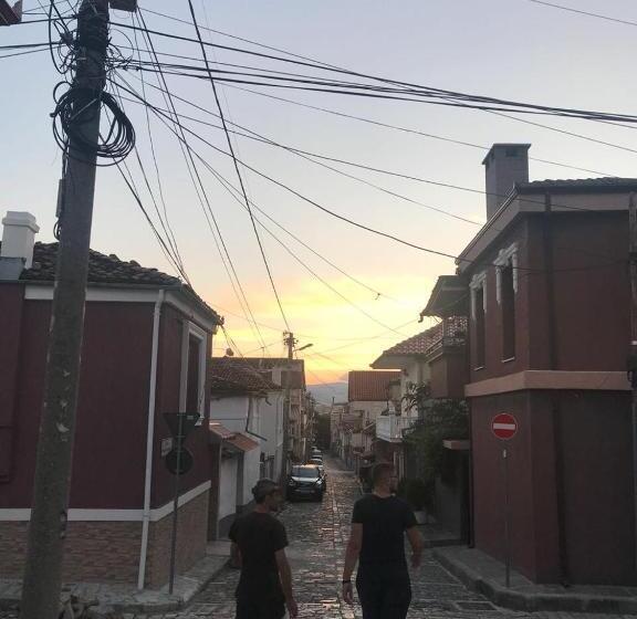 ペンション At Home Hostel