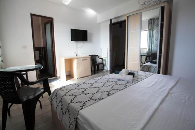 פנסיון Villa Sunset Beach Mamaia Nord