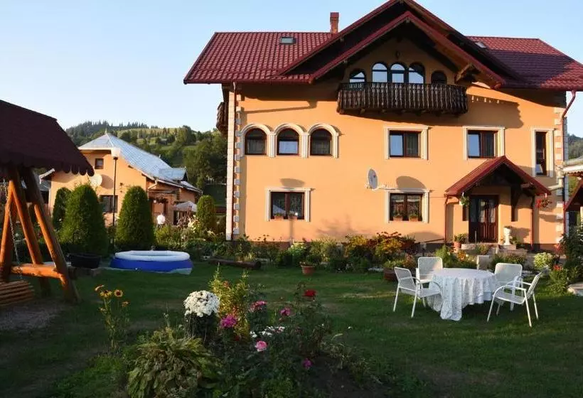 Pensiunea Casa Cristina