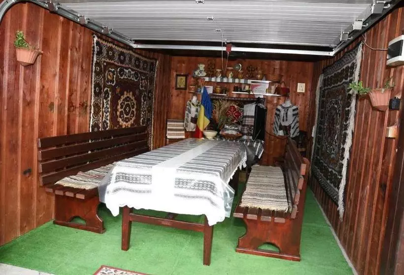 Pensiunea Casa Cristina