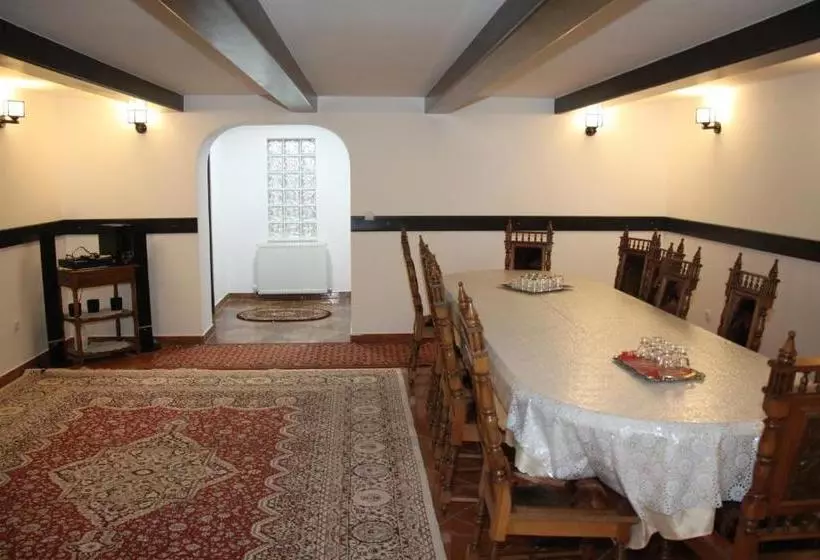 Pensiunea Casa Cristina
