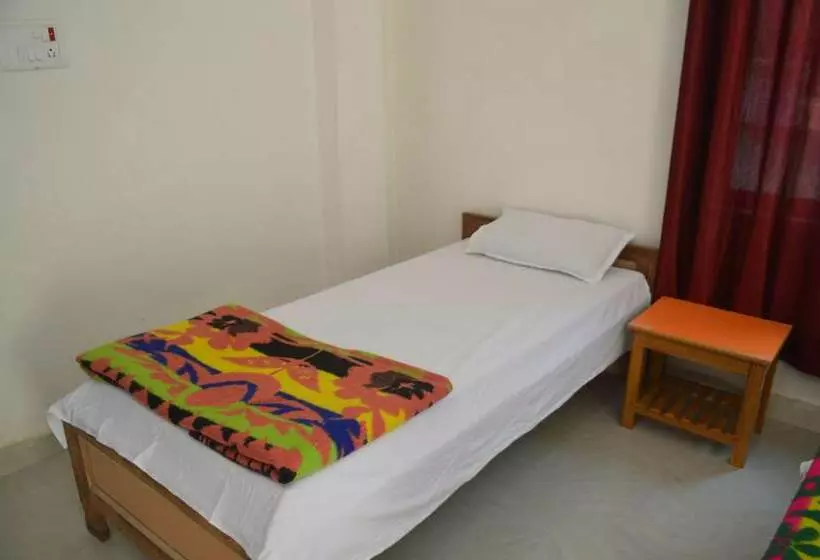 Retkeilymaja Middle Way Home Stay