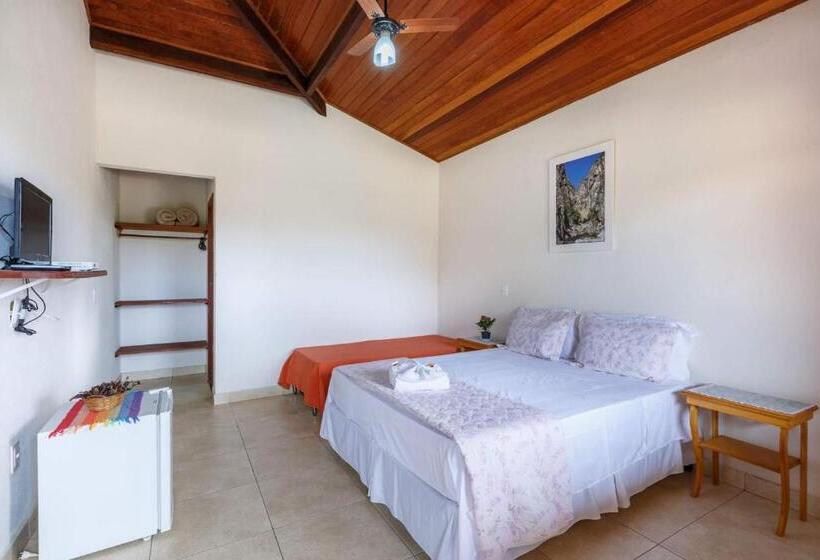 פנסיון Estancia Do Vale