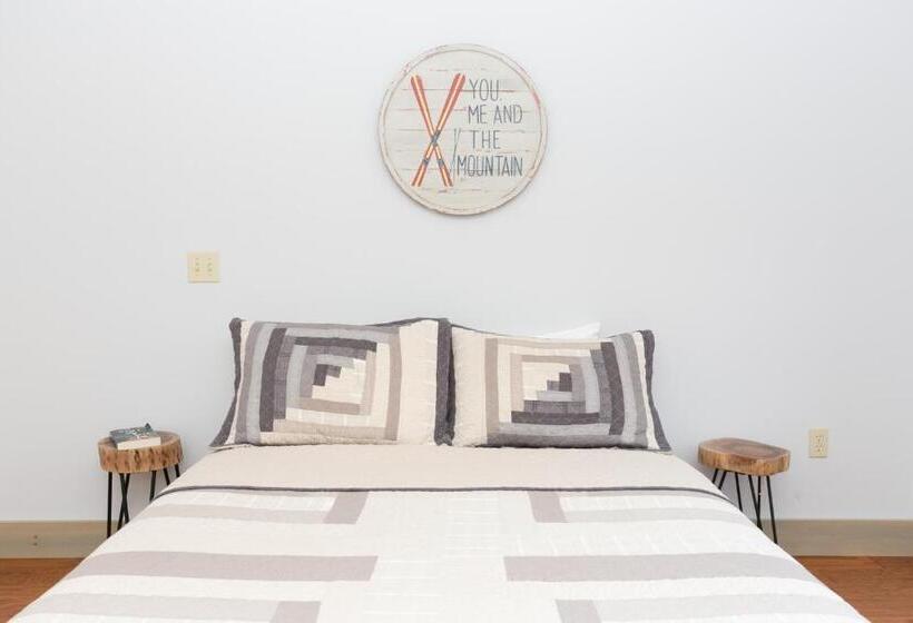 ユースホステル Warren Lodge