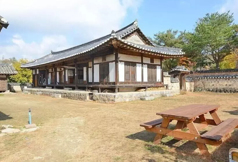 ペンション Andong Suaedang