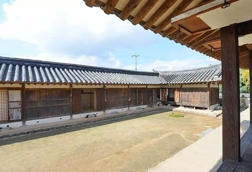 ペンション Andong Suaedang