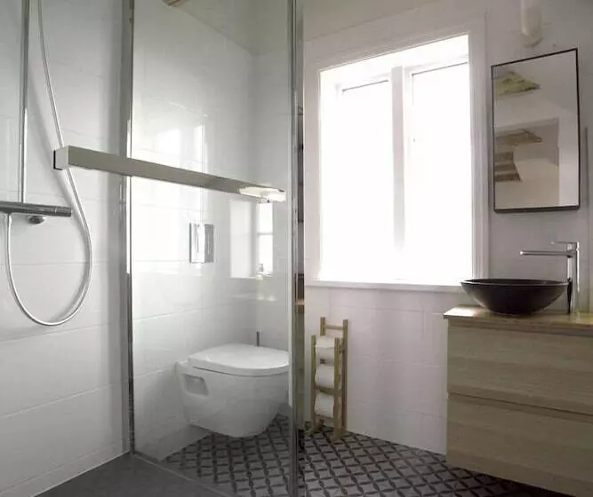 پانسیون Brimslóð Atelier Guesthouse
