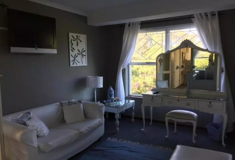 Majatalo Constantia Lazy River