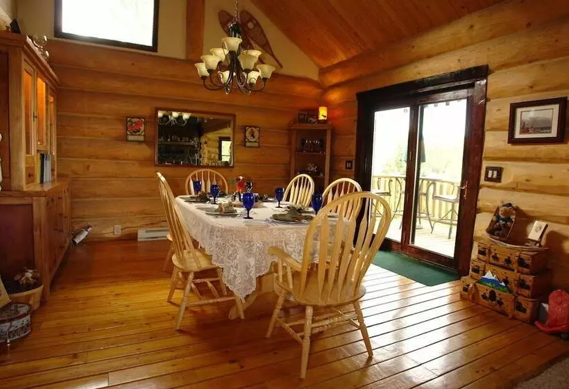 The Garrison Inn A Montana Bed & Breakfast