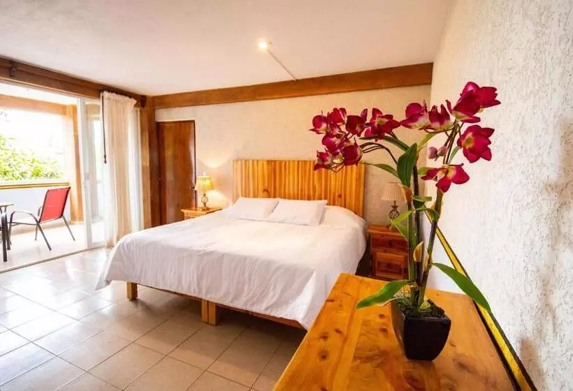 ユースホステル La Pirámide Del Tepozteco