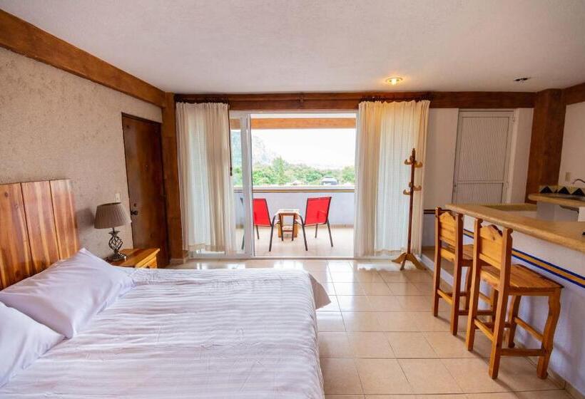 Общежитие La Pirámide Del Tepozteco